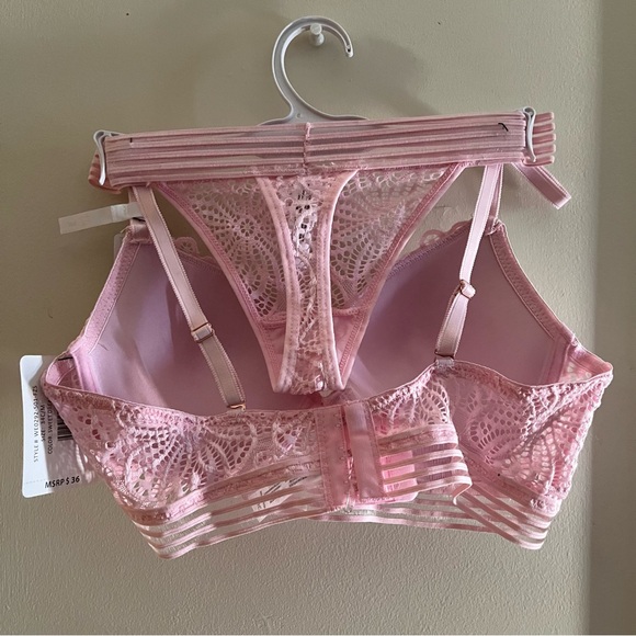 French Affair Set - Picture 5 of 5